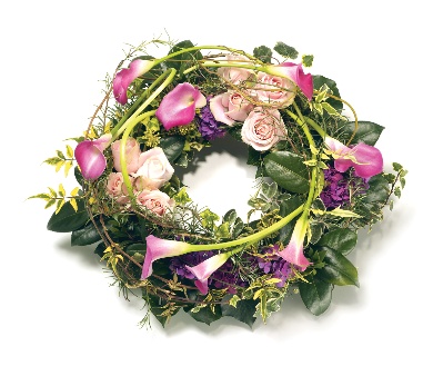 Wreath Leaf Edging Pink